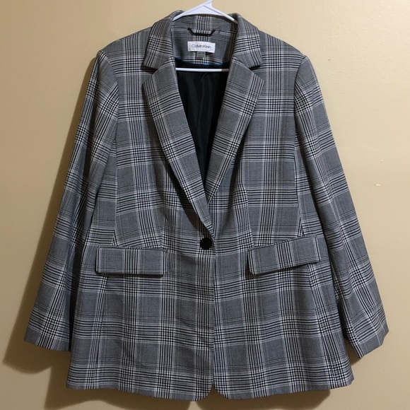 Calvin Klein Blazer - Picture 4 of 10